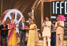 अजय बिजली हैं “कैपिटल्स प्राइड”: एक सिनेमाई प्रतीक को सम्मान अजय बिजली हैं “कैपिटल्स प्राइड”: एक सिनेमाई प्रतीक को सम्मान