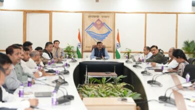 गैस, ईंधन व आवश्यक वस्तुओं की पर्याप्त आपूर्ति सुनिश्चित, पैनिक होने की आवश्यकता नहीं : मुख्य सचिव