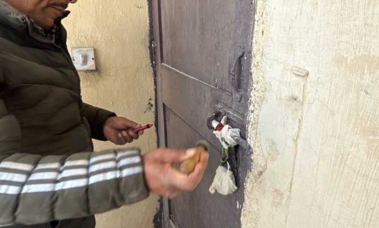 मसूरी में अवैध निर्माण पर एमडीडीए का शिकंजा, कैमल बैंक रोड स्थित भवन सील