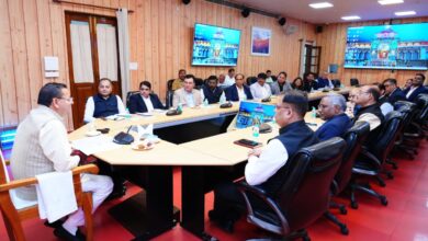 सीएम धामी से “इंडिया डिजिटल इंपॉवरमेंट मीट एंड अवॉर्ड” समारोह के आयोजकों ने शिष्टाचार भेंट की