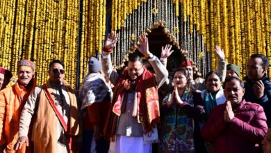 मुख्यमंत्री धामी भी बने कपाट खुलने के दिव्य क्षणों के साक्षी हर हर महादेव, जय श्री केदार के उदघोष से प्रफुल्लित हुई बाबा केदार की नगरी