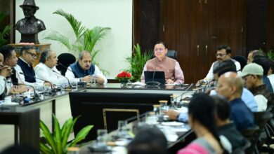 सीएम हेल्पलाइन 1905 पर लंबित शिकायतों के त्वरित निस्तारण के लिए विशेष अभियान चलाया जाए : मुख्यमंत्री