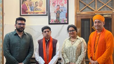 परिहवन मंत्री प्रदीप बत्रा से मिले सनातन महापरिषद भारत संस्था के पदाधिकारी परिहवन मंत्री प्रदीप बत्रा से मिले सनातन महापरिषद भारत संस्था के पदाधिकारी