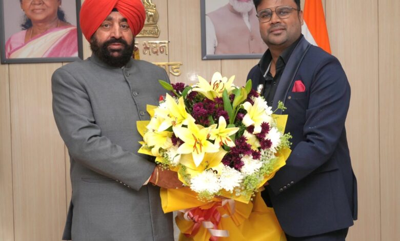 तुलाज़ इंस्टीट्यूट के वाइस चेयरमैन रौनक जैन ने राज्यपाल से की शिष्टाचार भेंट