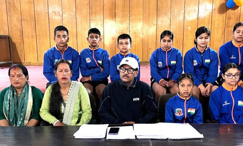 उत्तराखंड टेबल टेनिस एसोसिएशन के खिलाड़ियों एवं अभिभावकों का प्रेस वार्ता में छलका दर्द