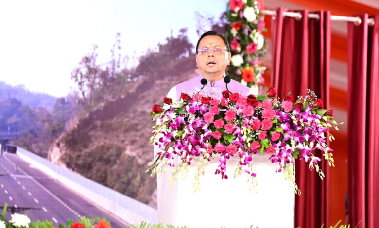 अब रफ्ता-रफ्ता नहीं, पूरी रफ्तार के साथ आगे बढ़ रहा है भारत : मुख्यमंत्री अब रफ्ता-रफ्ता नहीं, पूरी रफ्तार के साथ आगे बढ़ रहा है भारत : मुख्यमंत्री