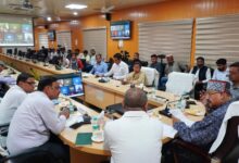 चारधाम व्यवस्थाओं को लेकर महाराज ने कसे पेंच