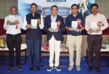 डॉ. दिनेश शाहरा ने अपने अल्मा मेटर HBTU में लॉन्च की अपनी लीडरशिप किताब, युवाओं को दिया उद्देश्य और सस्टेनेबिलिटी का संदेश