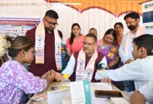 स्वास्थ्य शिविर समाज के कमजोर वर्गों को बेहतर स्वास्थ्य सुविधाएं उपलब्ध कराने में निभाते है अहम भूमिका  : कैबिनेट मंत्री गणेश जोशी