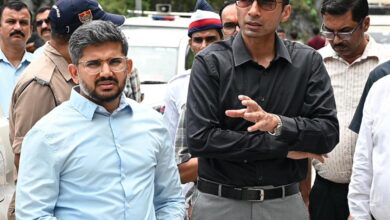 आमजन की जान का खतरा कतई बर्दाश्त नही; कानून से ऊपर कोई नहीं, कर्रवाई होगी कड़ीः  डीएम