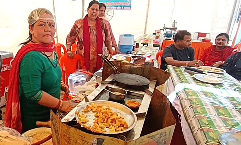 ऋषिकेश यात्रा ट्रांजिट कैंप में पहाड़ी स्वाद का संगम, यात्रियों को मिल रहा खास अनुभव