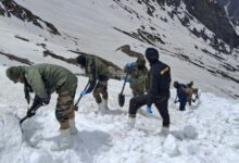 श्री हेमकुंड साहिब यात्रा की तैयारियां तेज, बर्फ हटाने में जुटी सेना और सेवादार