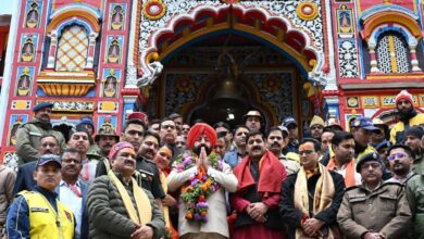 राज्यपाल ने किए बदरीनाथ धाम के दर्शन, देश और प्रदेश के समृद्धि और खुशहाली की कामना की