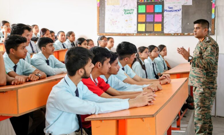एडिफाई वर्ल्ड स्कूल देहरादून में देशभक्ति की ज्योति प्रज्वलित