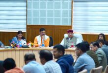 कैबिनेट मंत्री सतपाल महाराज ने चौबट्टाखाल विधानसभा क्षेत्र के विकास कार्यों की समीक्षा की, जनसमस्याओं के त्वरित समाधान एवं समयबद्ध कार्य पूर्ण करने के दिए निर्देश कैबिनेट मंत्री सतपाल महाराज ने चौबट्टाखाल विधानसभा क्षेत्र के विकास कार्यों की समीक्षा की, जनसमस्याओं के त्वरित समाधान एवं समयबद्ध कार्य पूर्ण करने के दिए निर्देश
