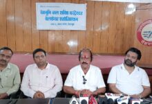 देवभूमि जल शक्ति कांट्रेक्टर वेलफेयर एसोसिएशन के ठेकेदारों ने सचिव पेयजल रणवीर सिंह चौहान से मुलाकात की