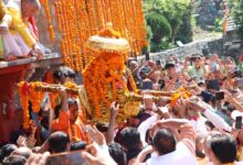 चतुर्थ केदार रुद्रनाथ भगवान की उत्सव डोली अपने शीतकालीन प्रवास स्थल गोपीनाथ मंदिर गोपेश्वर से मूल धाम को रवाना