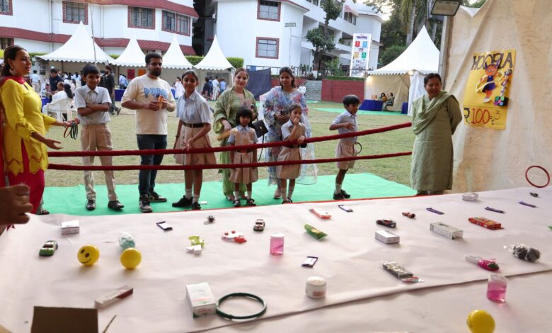 द आर्यन स्कूल में गाला फेट का उल्लास, छात्रों और अभिभावकों ने उठाया भरपूर आनंद