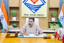 देहरादून को मिला नया नेतृत्वः डॉ. आशीष चौहान ने संभाली जिलाधिकारी की कमान देहरादून को मिला नया नेतृत्वः डॉ. आशीष चौहान ने संभाली जिलाधिकारी की कमान