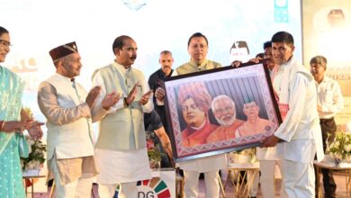 सीएम धामी ने विजेताओं को किया सम्मानित, उत्तराखंड को श्रेष्ठ राज्य बनाने का दोहराया संकल्प सीएम धामी ने विजेताओं को किया सम्मानित, उत्तराखंड को श्रेष्ठ राज्य बनाने का दोहराया संकल्प