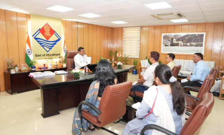 सीएस बोले, आवश्यक वस्तुओं की कालाबाजारी, जमाखोरी एवं कृत्रिम अभाव उत्पन्न करने वाले तत्वों के विरुद्ध सख्त कार्रवाई की जाए सीएस बोले, आवश्यक वस्तुओं की कालाबाजारी, जमाखोरी एवं कृत्रिम अभाव उत्पन्न करने वाले तत्वों के विरुद्ध सख्त कार्रवाई की जाए