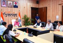 उत्तराखंड में रेलवे कनेक्टिविटी का सुदृढ़ीकरण राज्य को नई गति प्रदान करेगा : सीएम उत्तराखंड में रेलवे कनेक्टिविटी का सुदृढ़ीकरण राज्य को नई गति प्रदान करेगा : सीएम
