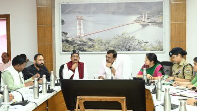विकास संवाद में उभरे जनसरोकार-मुख्य सचिव की अध्यक्षता में जनप्रतिनिधियों के साथ व्यापक मंथन