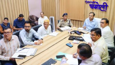मानसून सीजन एवं चारधाम यात्रा व्यवस्थाओं को लेकर जिलाधिकारी गौरव कुमार की अध्यक्षता में समीक्षा बैठक आयोजित