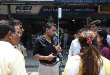 कार्यों की धीमी प्रगति पर डीएम सख्त, अधीक्षण अभियंता यूपीसील का रोका वेतन