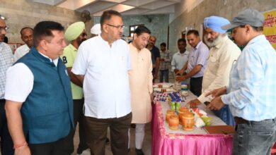 काशीपुर में खेत बचाओ अभियान कार्यक्रम में कृषि मंत्री गणेश जोशी ने किसानों से वैज्ञानिक एवं प्राकृतिक खेती अपनाने का किया आह्वान
