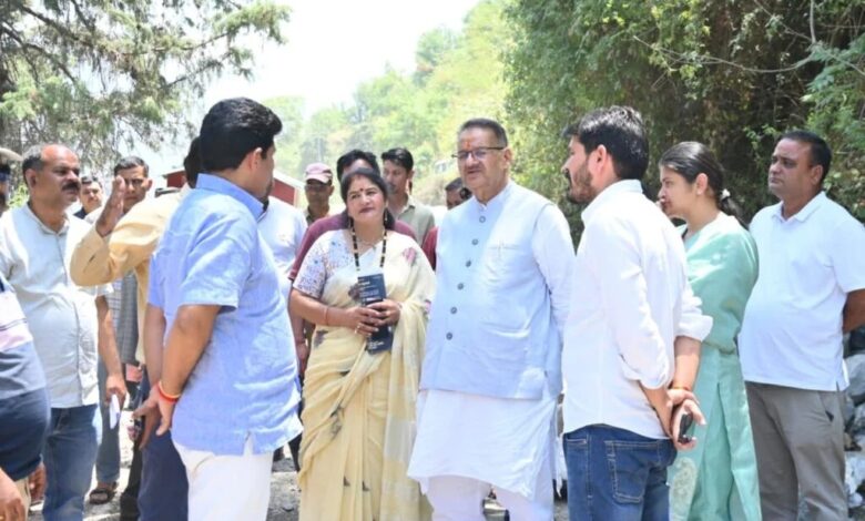 राज्य सरकार आपदा प्रभावित क्षेत्रों में आधारभूत सुविधाओं की बहाली और सुदृढ़ीकरण के लिए लगातार कर रही कार्य : जोशी