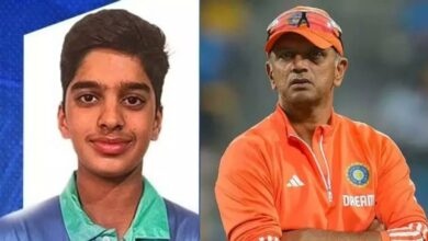 श्रीलंका में वनडे सीरीज़ के लिए द्रविड़ के बेटे अन्वय का भारत अंडर-19 टीम में चयन श्रीलंका में वनडे सीरीज़ के लिए द्रविड़ के बेटे अन्वय का भारत अंडर-19 टीम में चयन