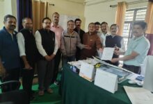 नंदा देवी राजजात यात्रा के कार्यों को अतिशीघ्र किए जाने की मांग को लेकर उपजिलाधिकारी थराली को सौंपा ज्ञापन