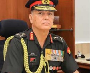 लेफ्टिनेंट जनरल धीरज सेठ थल सेनाध्यक्ष नियुक्त, 30 जून से संभालेंगे कार्यभार लेफ्टिनेंट जनरल धीरज सेठ थल सेनाध्यक्ष नियुक्त, 30 जून से संभालेंगे कार्यभार