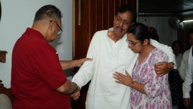 पद्मश्री जसपाल राणा के निधन पर संवेदनांए प्रकट करने उनके आवास पहुंचे कैबिनेट मंत्री गणेश जोशी, परिजनों से मुलाकात की
