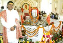 दुनिया के सबसे बड़े 5211 किलो वजनी पारद शिवलिंग का निर्माण रघुनाथ गुरुजी ने किया, हरिद्वार में सम्पन्न हुई भव्य प्राण प्रतिष्ठा दुनिया के सबसे बड़े 5211 किलो वजनी पारद शिवलिंग का निर्माण रघुनाथ गुरुजी ने किया, हरिद्वार में सम्पन्न हुई भव्य प्राण प्रतिष्ठा