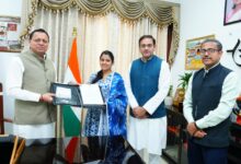 सीएम धामी से सपना राणा ने की मुलाकात सीएम धामी से सपना राणा ने की मुलाकात
