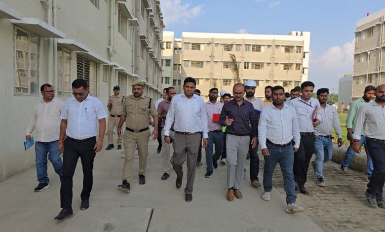 धामी सरकार की बड़ी सौगात, मात्र 3 लाख रुपये में मिलेगा आधुनिक फ्लैट, तैयार हुई उत्तराखंड की सबसे बड़ी EWS आवासीय परियोजनाओं में से एक