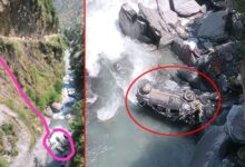 सामरा-उरेई संपर्क मार्ग पर गहरे नाले में गिरी कार, तीन लोगों की मौत, 2 जख्मी