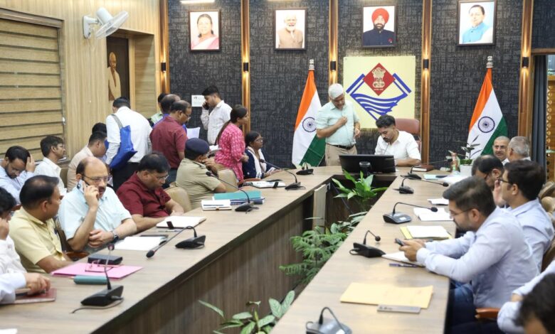 शिकायत-बहुल क्षेत्रों की होगी जीआईएस मैपिंग, तय होगी अधिकारियों की जवाबदेही: डीएम शिकायत-बहुल क्षेत्रों की होगी जीआईएस मैपिंग, तय होगी अधिकारियों की जवाबदेही: डीएम