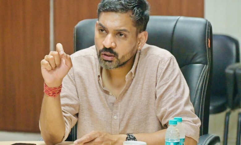 07 जुलाई तक जमा करें गणना प्रपत्र, नहीं तो छूट सकता है मतदाता सूची में नाम 07 जुलाई तक जमा करें गणना प्रपत्र, नहीं तो छूट सकता है मतदाता सूची में नाम