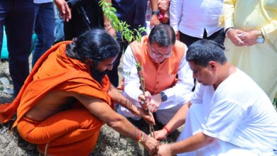 हरेला पर्व पर मालाग्राम पहुंचे मुख्यमंत्री, सघन पौधरोपण कर दिया हरित संरक्षण का संदेश हरेला पर्व पर मालाग्राम पहुंचे मुख्यमंत्री, सघन पौधरोपण कर दिया हरित संरक्षण का संदेश