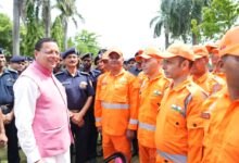 मुख्यमंत्री धामी ने एनडीआरएफ बटालियन गदरपुर का किया भ्रमण, जवानों से संवाद कर आपदा प्रबंधन व्यवस्थाओं की ली जानकारी मुख्यमंत्री धामी ने एनडीआरएफ बटालियन गदरपुर का किया भ्रमण, जवानों से संवाद कर आपदा प्रबंधन व्यवस्थाओं की ली जानकारी