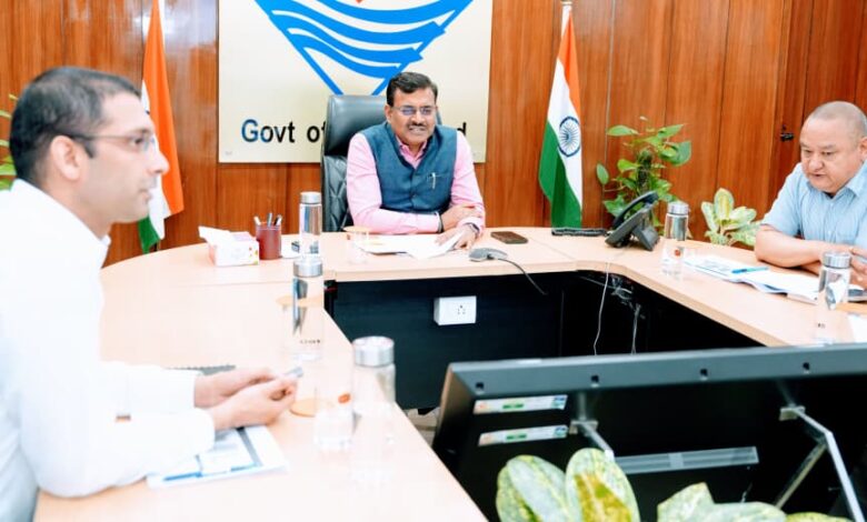 सीएस ने बैठक के दौरान ली पर्याटन विभाग की सभी योजनाओं की विस्तार से जानकारी सीएस ने बैठक के दौरान ली पर्याटन विभाग की सभी योजनाओं की विस्तार से जानकारी
