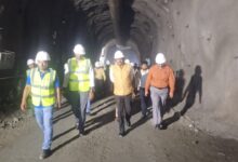 बैठक के दौरान मुख्य सचिव ने जल विद्युत निगम और एलएंडटी को वर्ष 2031 तक कार्य पूर्ण किए जाने के निर्देश दिए