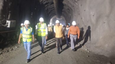 बैठक के दौरान मुख्य सचिव ने जल विद्युत निगम और एलएंडटी को वर्ष 2031 तक कार्य पूर्ण किए जाने के निर्देश दिए