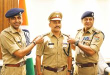 पदोन्नत अधिकारियों के सम्मान में किया गया पिपिंग सेरेमनी का आयोजन