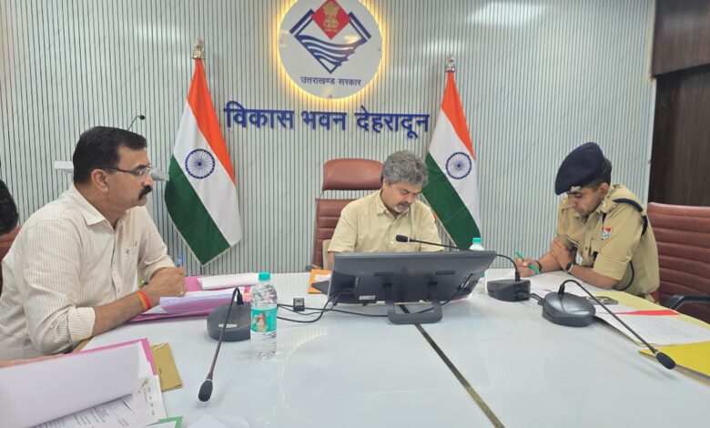राष्ट्रीय अनुसूचित जाति आयोग के निदेशक उत्तम प्रकाश ने की एससी/एसटी अत्याचार निवारण अधिनियम से संबंधित मामलों की समीक्षा राष्ट्रीय अनुसूचित जाति आयोग के निदेशक उत्तम प्रकाश ने की एससी/एसटी अत्याचार निवारण अधिनियम से संबंधित मामलों की समीक्षा