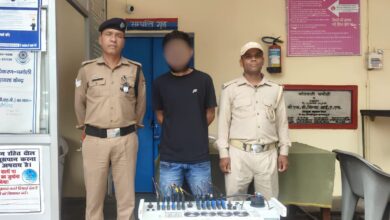 सोलर प्लांट से लाखों की चोरी का चमोली पुलिस ने किया पर्दाफाश, अभियुक्त गिरफ्तार, इन्वर्टर बरामद