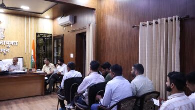 नगर आयुक्त ने स्वच्छता, जलभराव, नाला सफाई, डेंगू रोकथाम एवं आपदा तैयारियों की समीक्षा की, अधिकारियों को त्वरित कार्रवाई के दिए निर्देश नगर आयुक्त ने स्वच्छता, जलभराव, नाला सफाई, डेंगू रोकथाम एवं आपदा तैयारियों की समीक्षा की, अधिकारियों को त्वरित कार्रवाई के दिए निर्देश